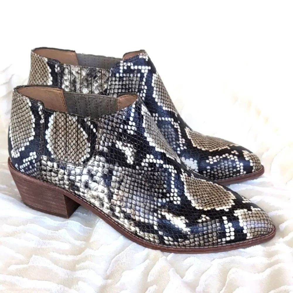 Madewell Sonia Low Chelsea Python Embossed Genuine Leather Ankle Booties Size 8